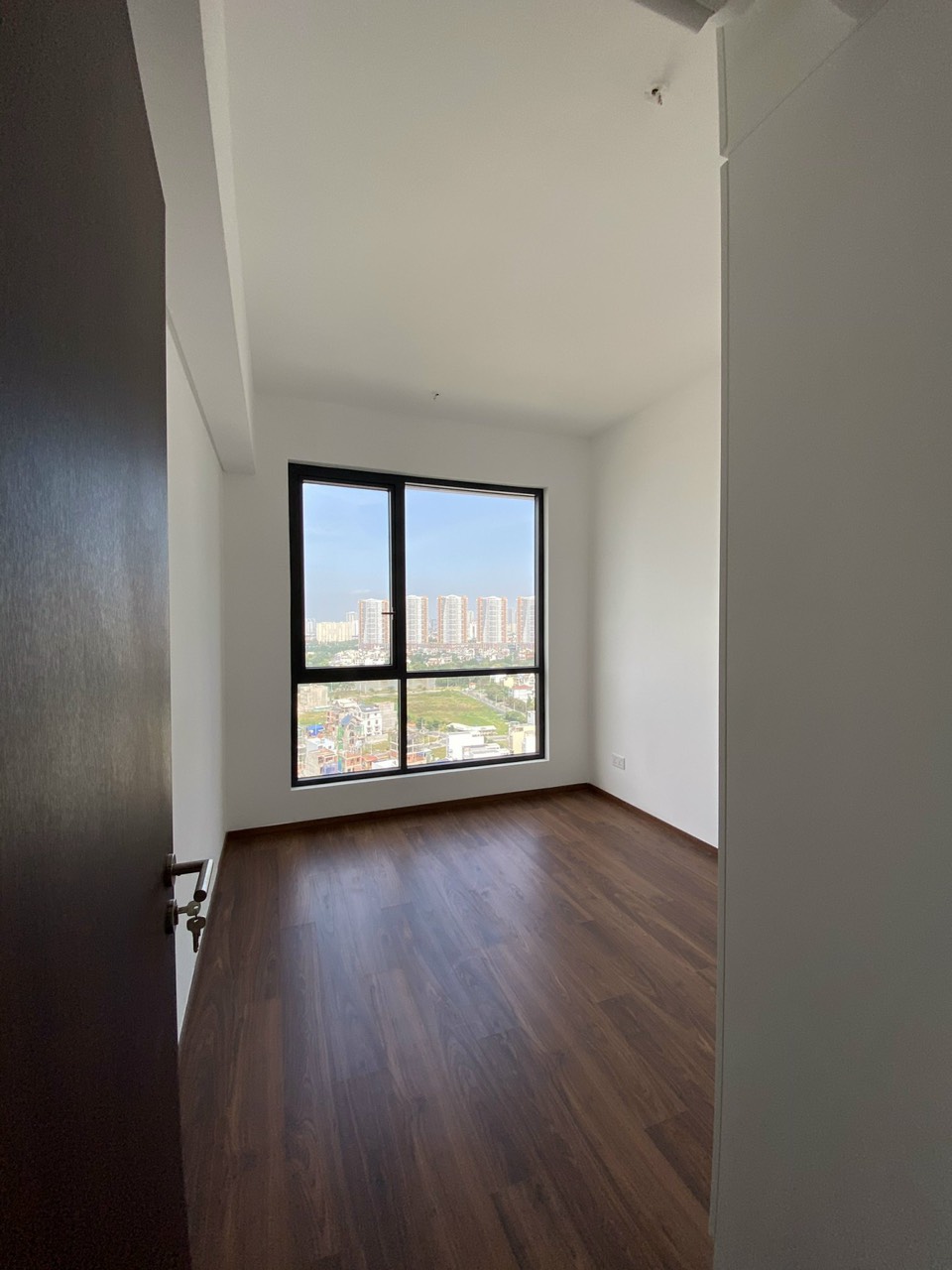 Cho thuê nhanh 3 phòng ngủ One Verandah nhà đẹp, view sông SG nhà mới_thumbnail_6