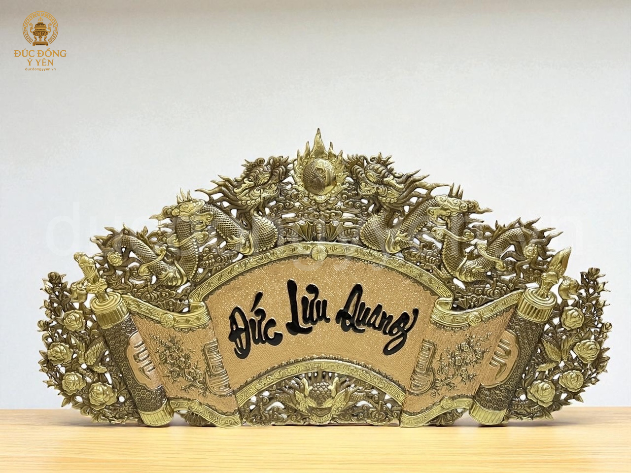 Bộ hoành phi câu đối chữ việt KT 1M55