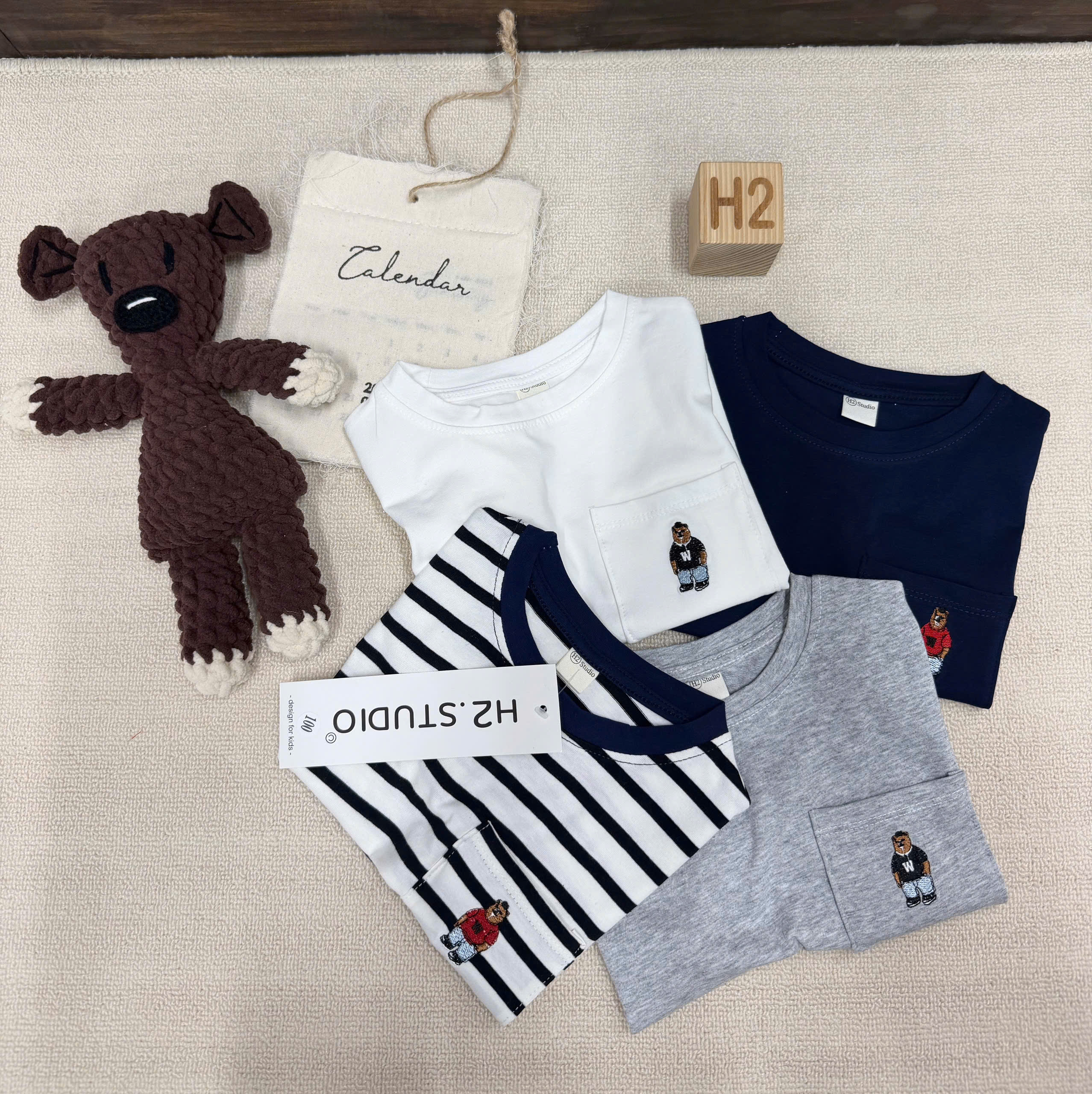 B97 SET 4 ÁO CỘC TAY GẤU W- A106.282