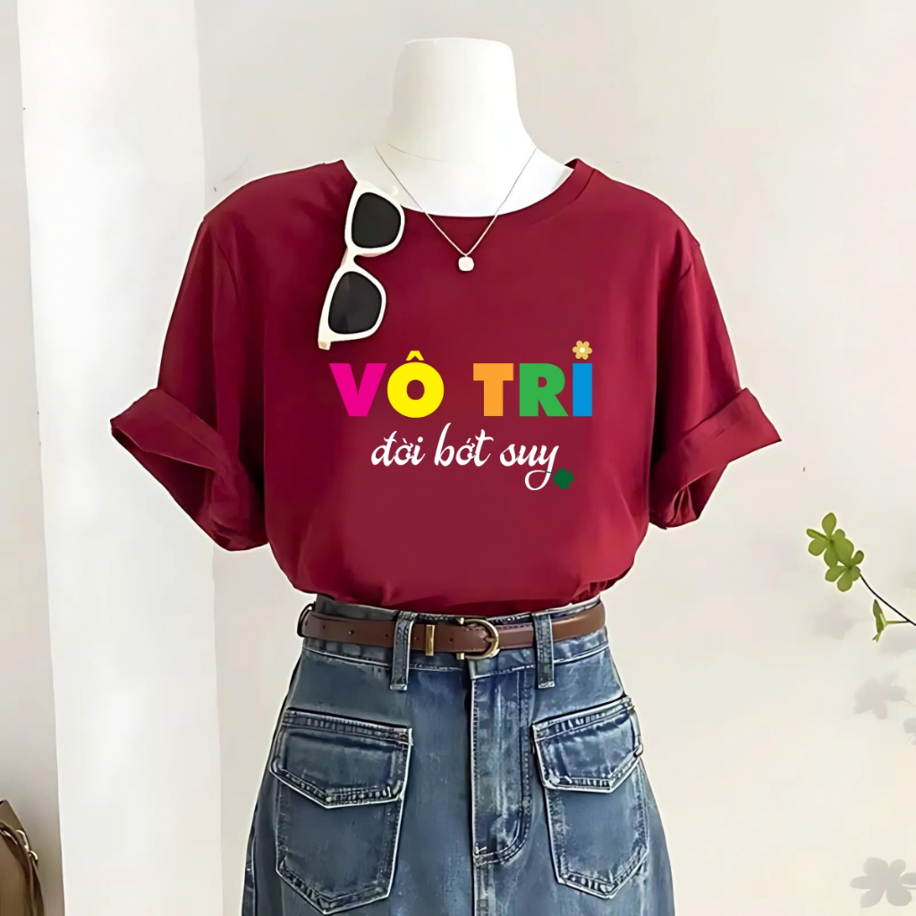 Áo thun local brand We Tee màu đỏ form oversize rộng in chữ Vô tri đời bớt suy - T037_thumbnail_2