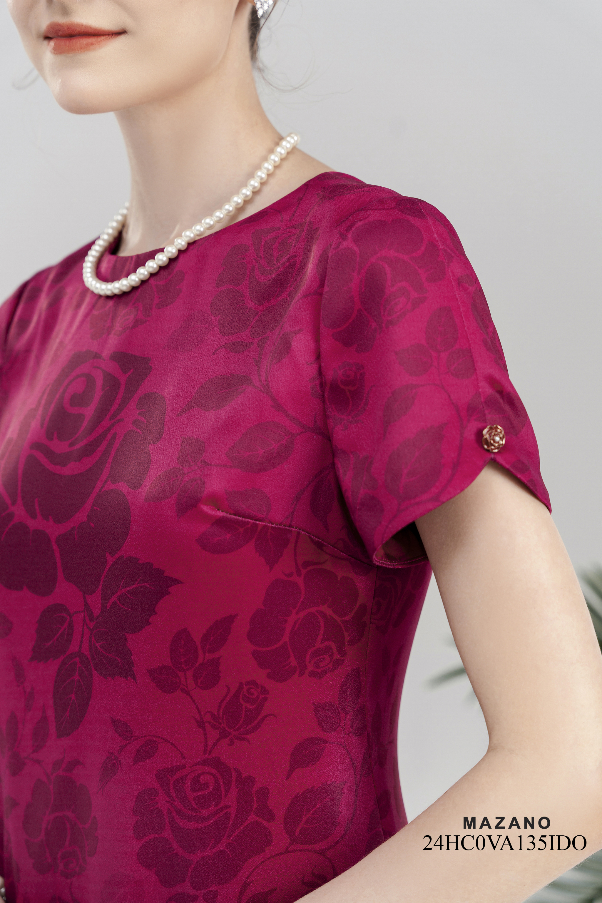 Váy Đầm Suông Vải thô lụa Hoạ tiết hoa hồng cách điệu Cổ tròn Tay ngắn Dài đến bắp chân_thumbnail_4