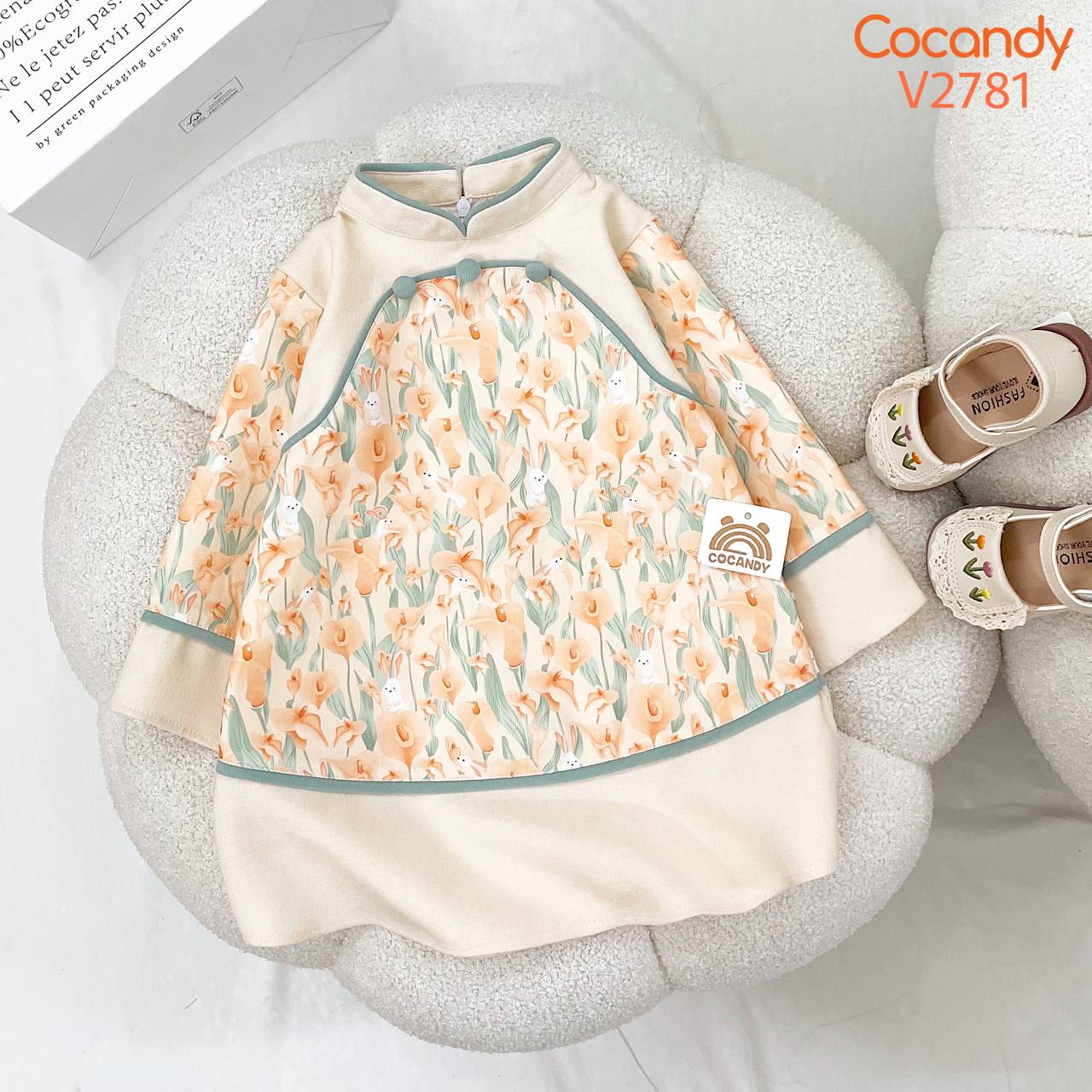 Váy dài BE thỏ hoa CAM viền XANH