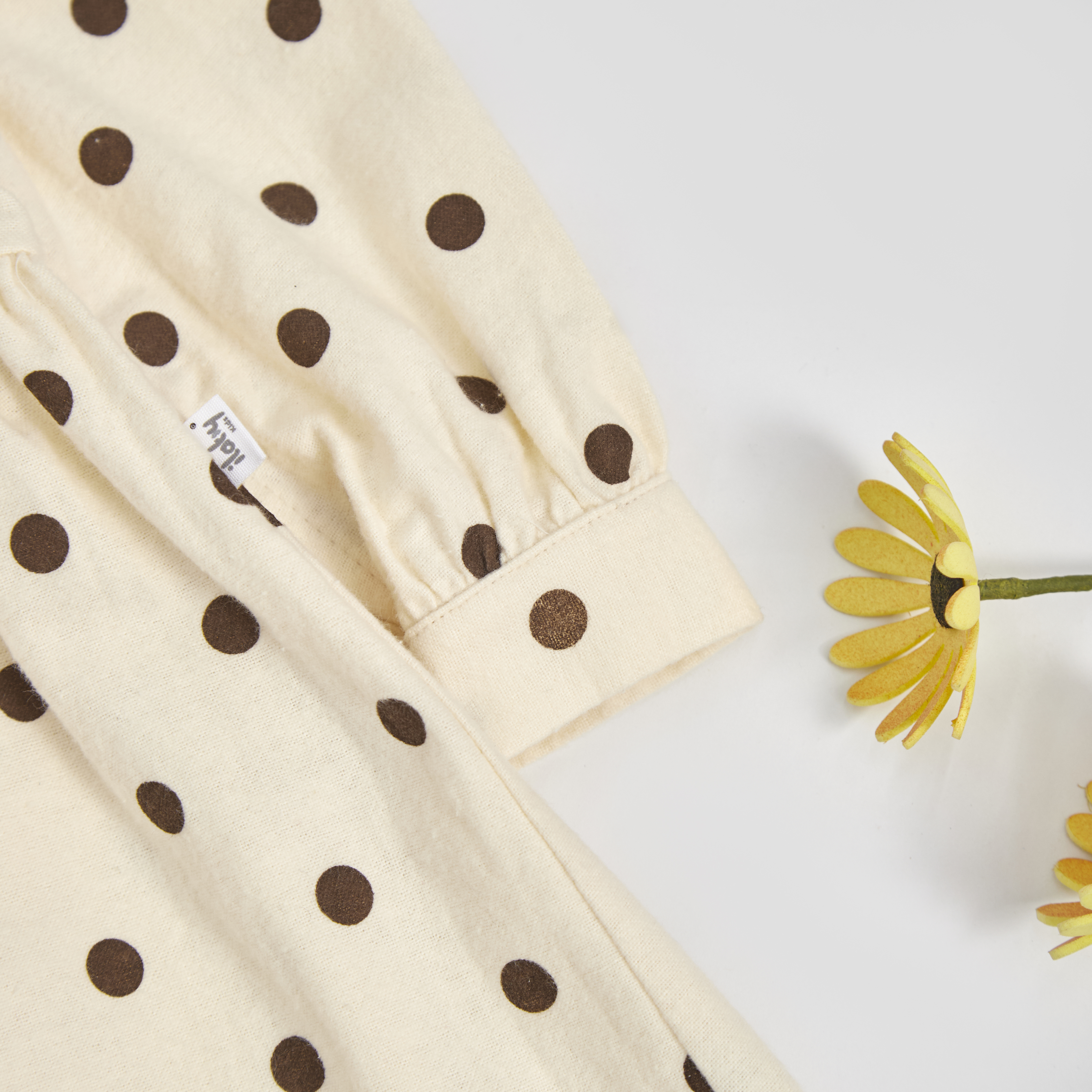 Váy hoạ tiết lá cổ kiểu_thumbnail_3