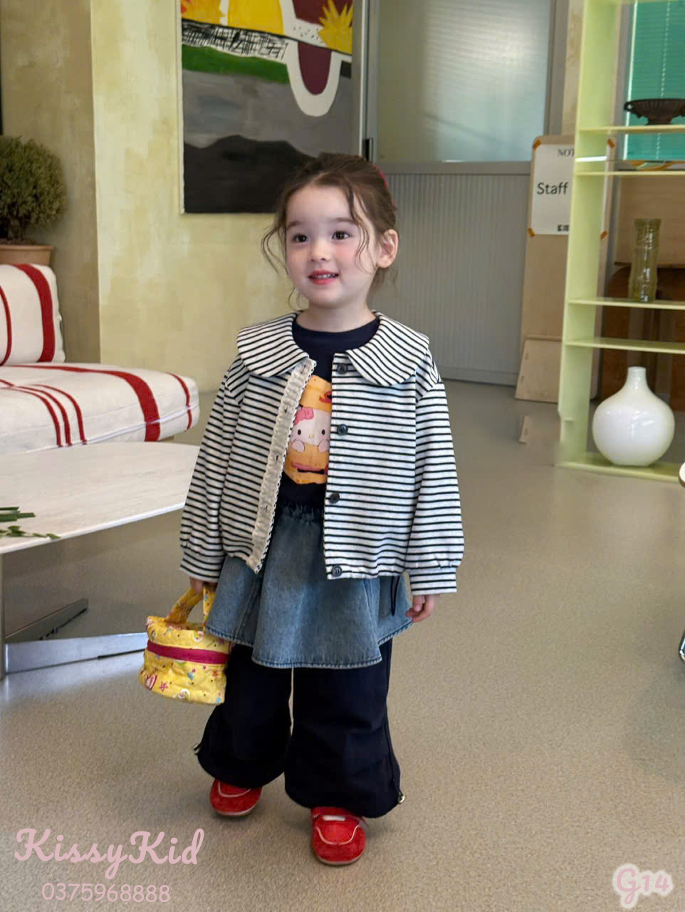 (M2) Áo khoác nỉ cổ sen kẻ trắng đen cúc nhựa Kiai_thumbnail_0