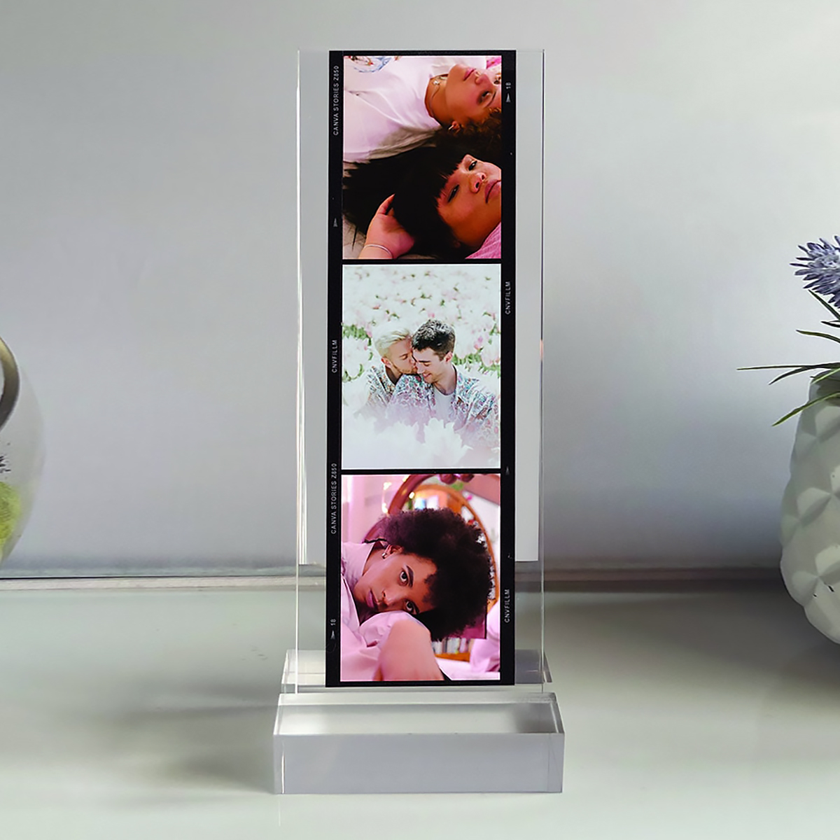 Khung Ảnh  Thước Film Ký Ức - Mica Để Bàn, In Theo Yêu Cầu (4 Ảnh)_thumbnail_2