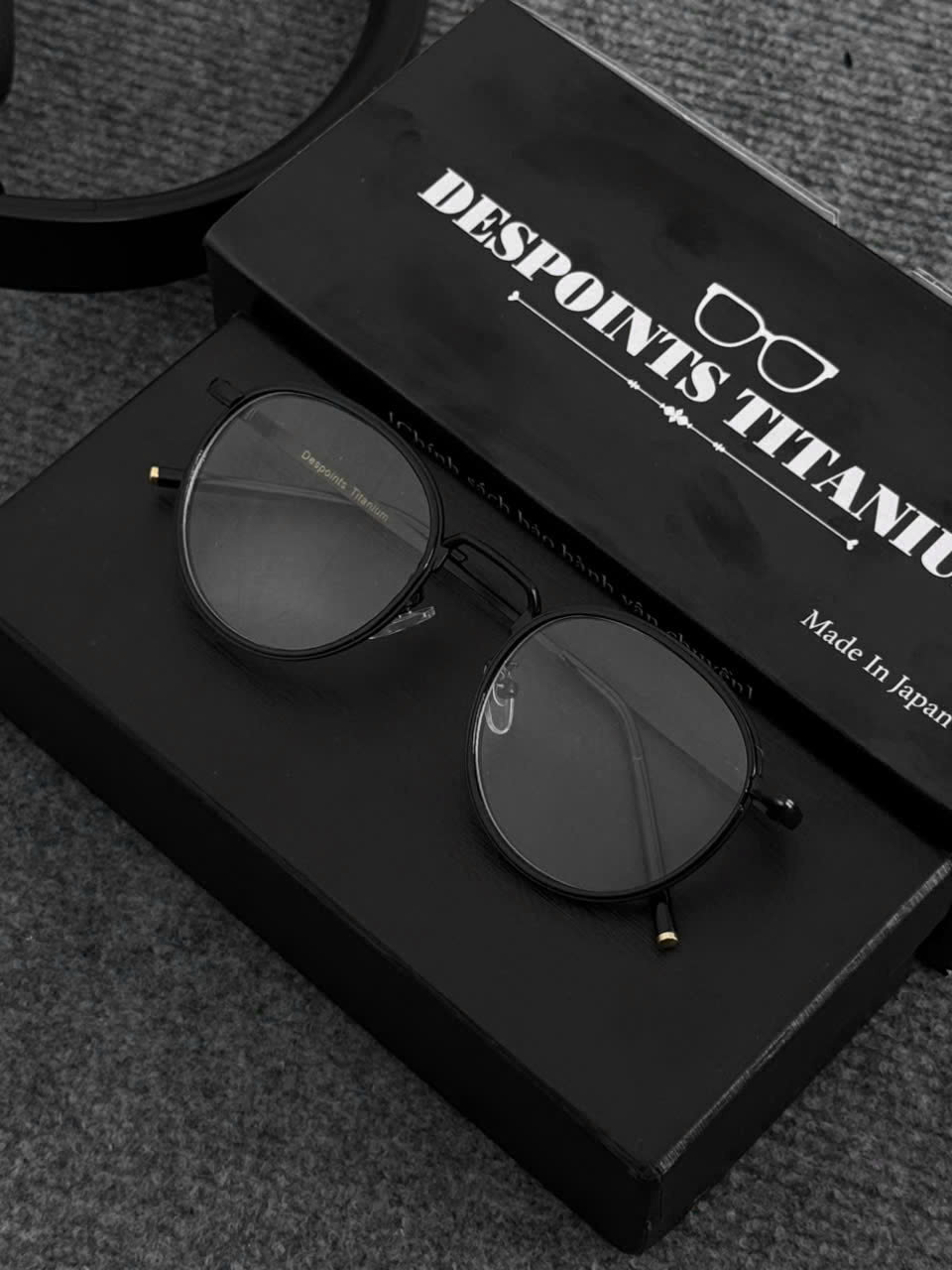 Despoints Titanium Model DP77 Vintage_thumbnail_8