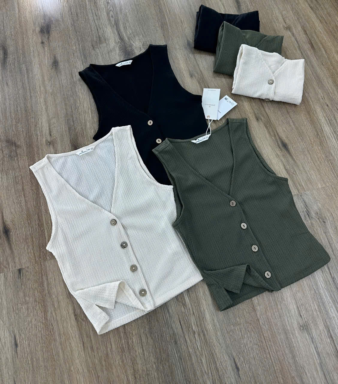 A48 ÁO KIỂU 3 MÀU