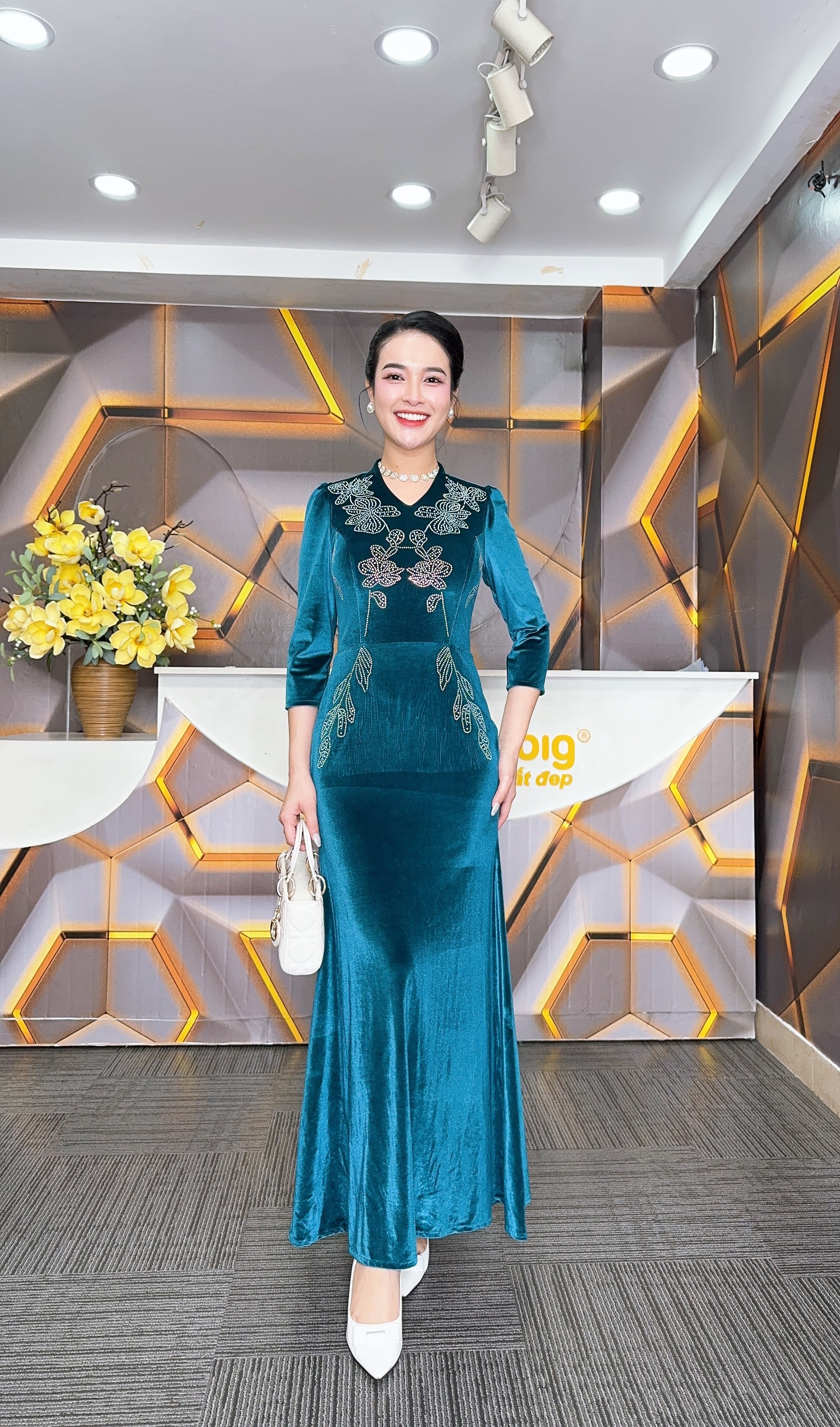 Đầm nhung - Y1784 - Thương hiệu Zonbig_thumbnail_2