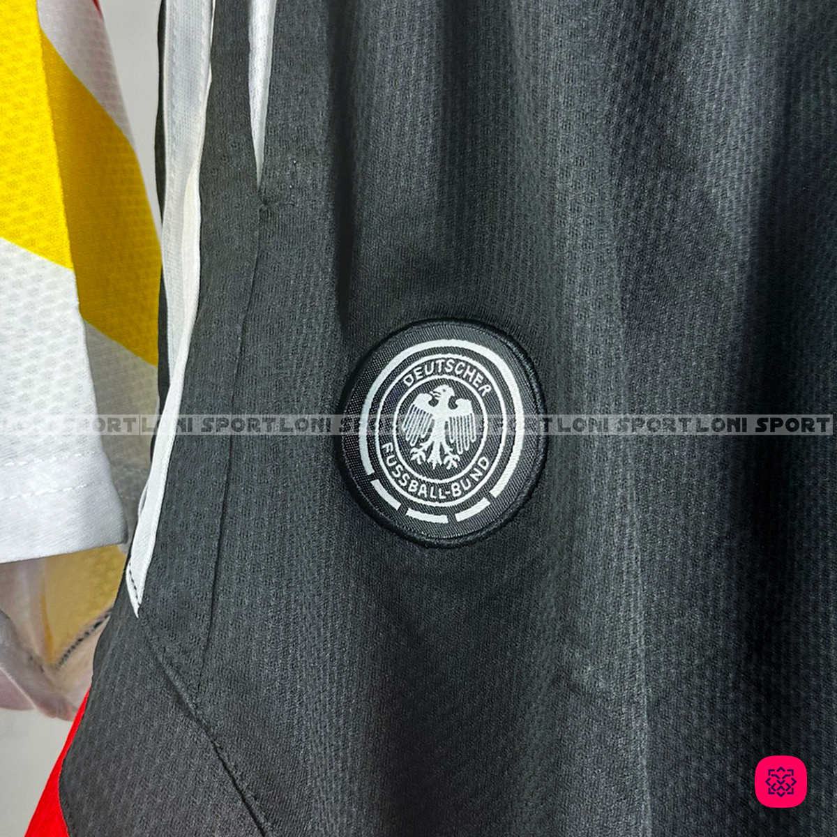 Bộ training Đức trắng 2024 có túi - F2_thumbnail_2