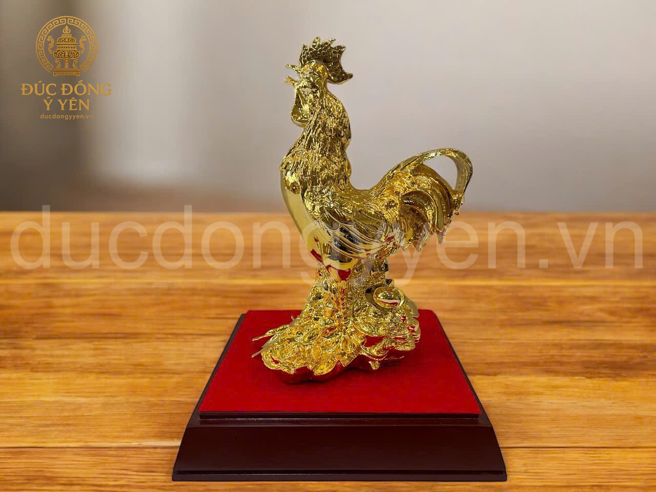 Tượng gà mạ vàng 