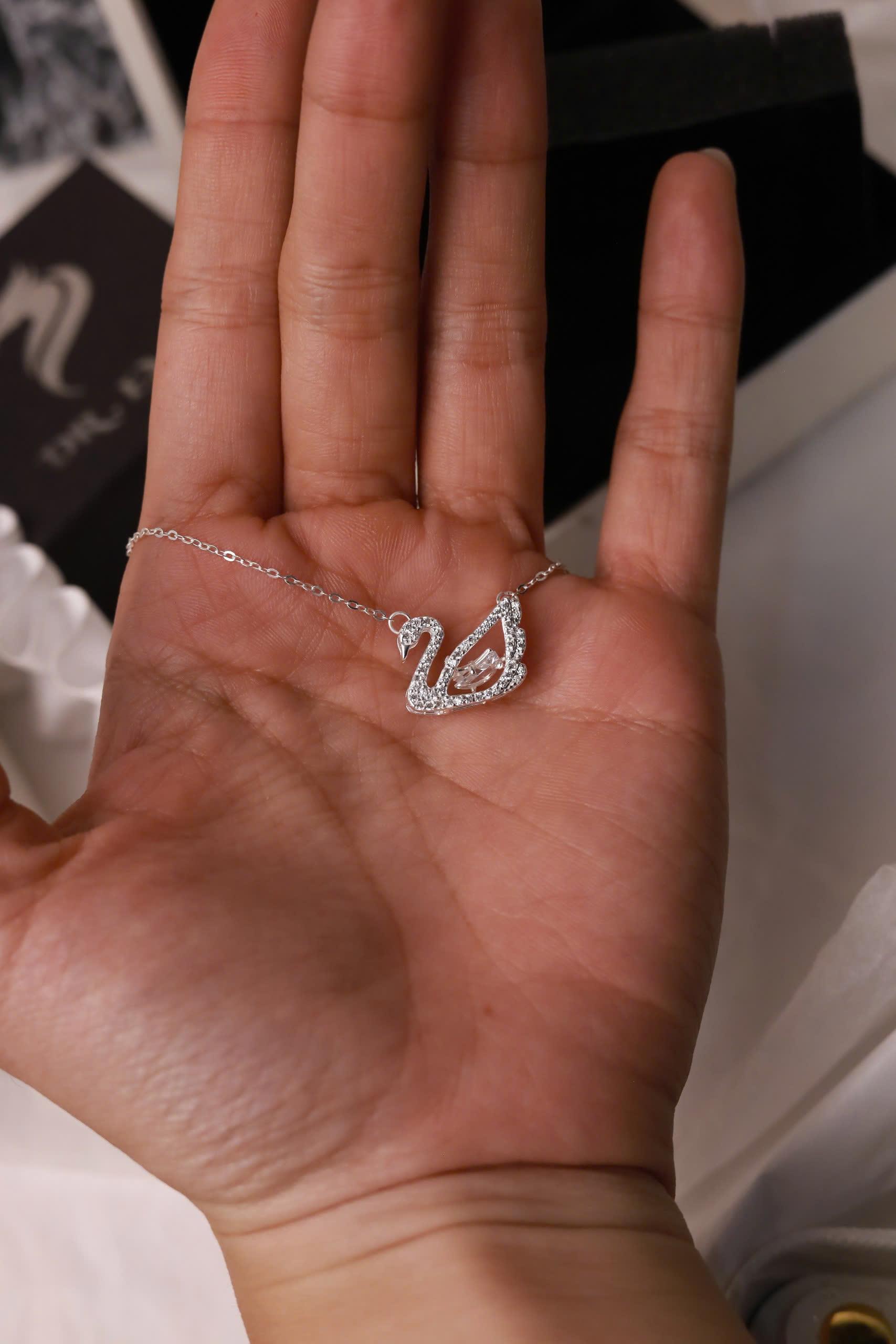 Vòng cổ bạc thiên nga đính đá trắng xi bạch kim_thumbnail_3