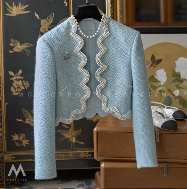 Áo Khoác Xanh Baby Biến Tấu Ngọc Trai_thumbnail_3