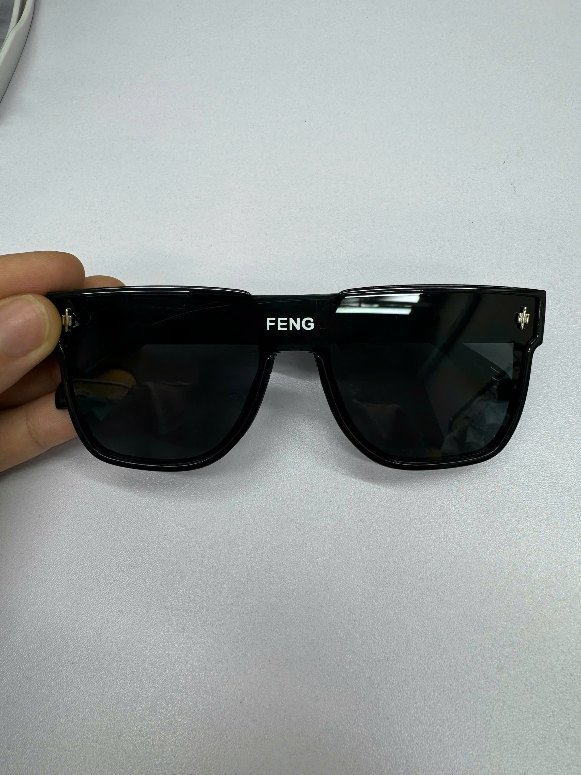 D42 KÍNH THỜI TRANG- PK11