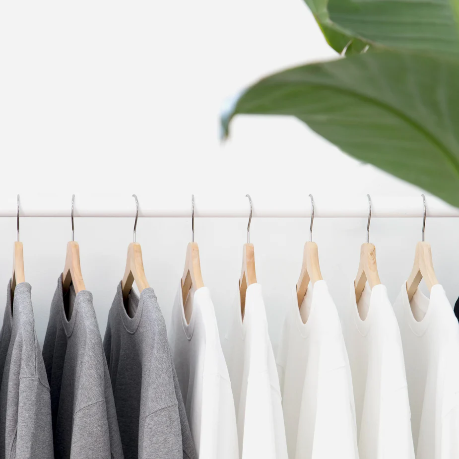 clothes-rail_e4f8852f-2564-4772-9841-853682e30dba