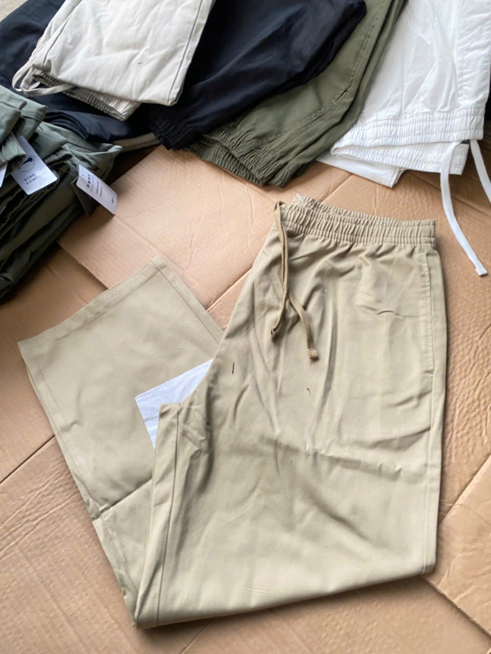 Q326 QUẦN NAM 5 MÀU_thumbnail_4