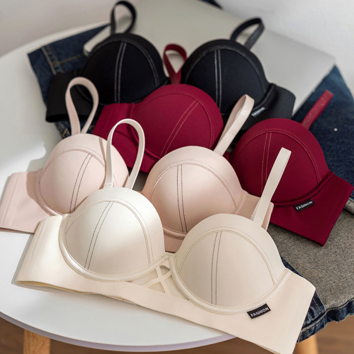 [Mã B56] Áo Lót Su Lựa Nữ Cup Ngang Nâng Vòng 1 Không Gọng Áo Bra Chất Su Lụa 1.5cm Không Gọng Có Mút Đệm kép 2 Lớp Gom Quả Chống Xệ Hạn Chế Ngấn Mỡ Lưng -- Vikam_thumbnail_1