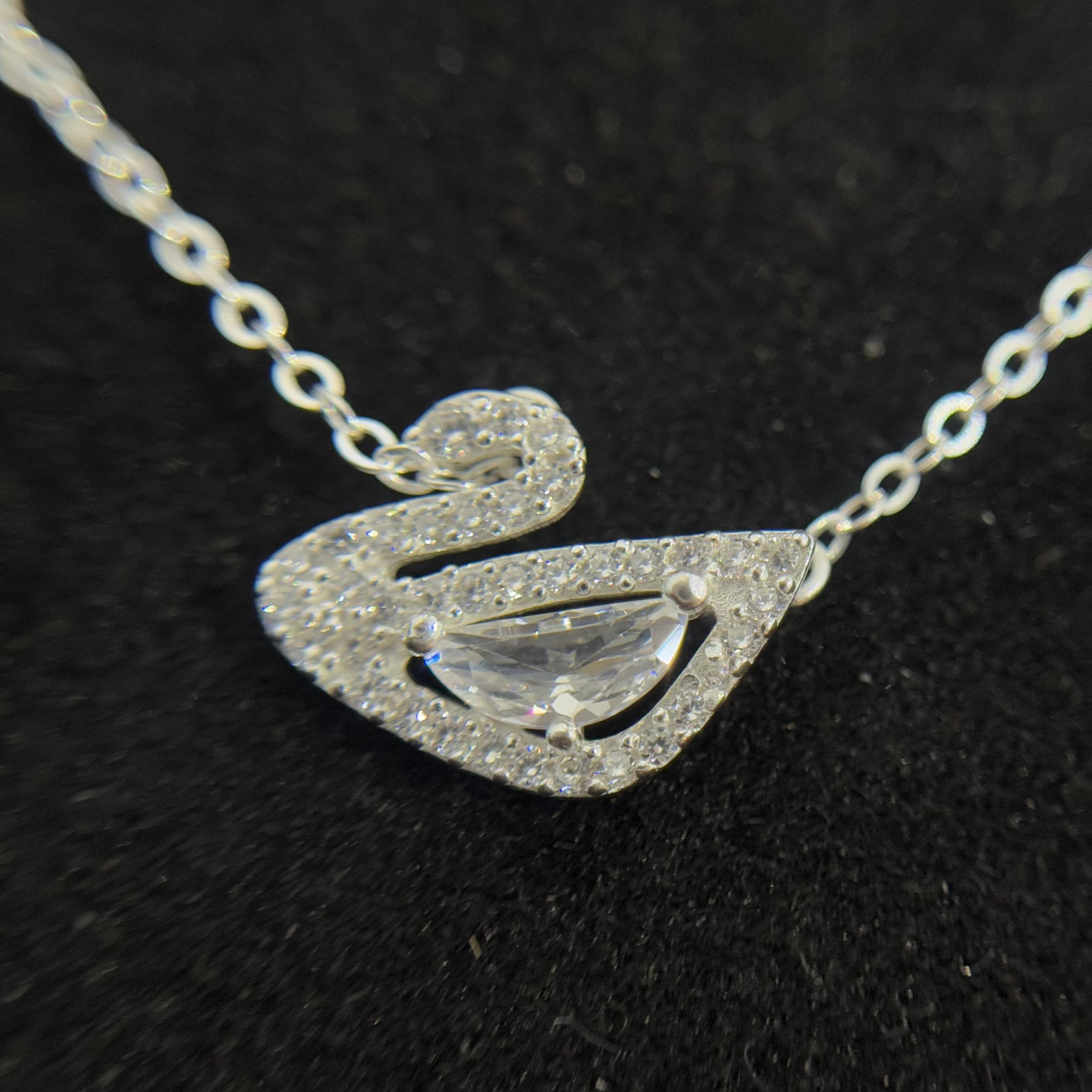 vòng tay bạc s925 thiên nga trắng kim cương trắng 