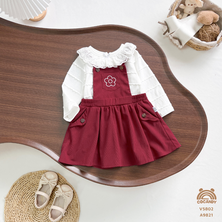 Váy yếm nhung ĐỎ thêu hoa