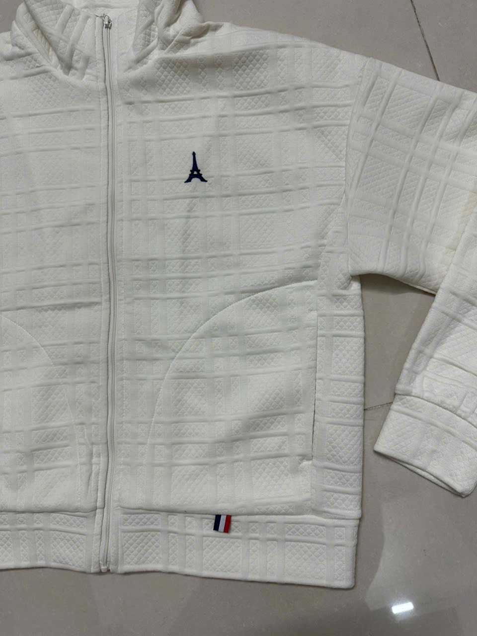 K686 AO NU KHOAC ELLE_thumbnail_11