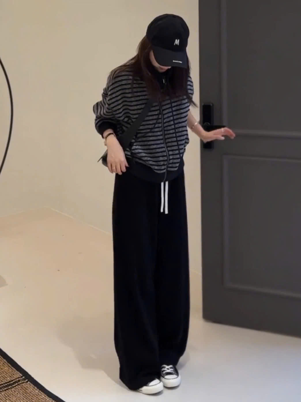 Q320 QUẦN SUÔNG 2 MÀU_thumbnail_2