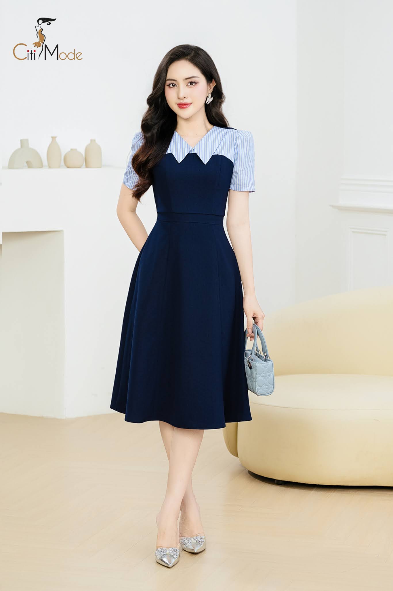 Đầm xoè xanh cổ đức phối ngực kẻ_thumbnail_2