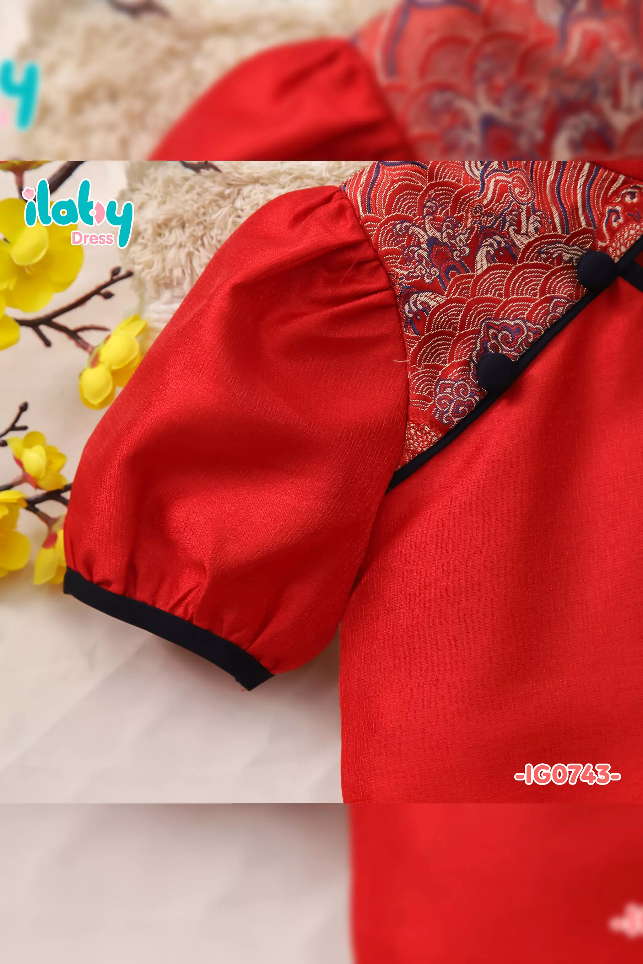 Áo dài bé gái phối gấm_thumbnail_2