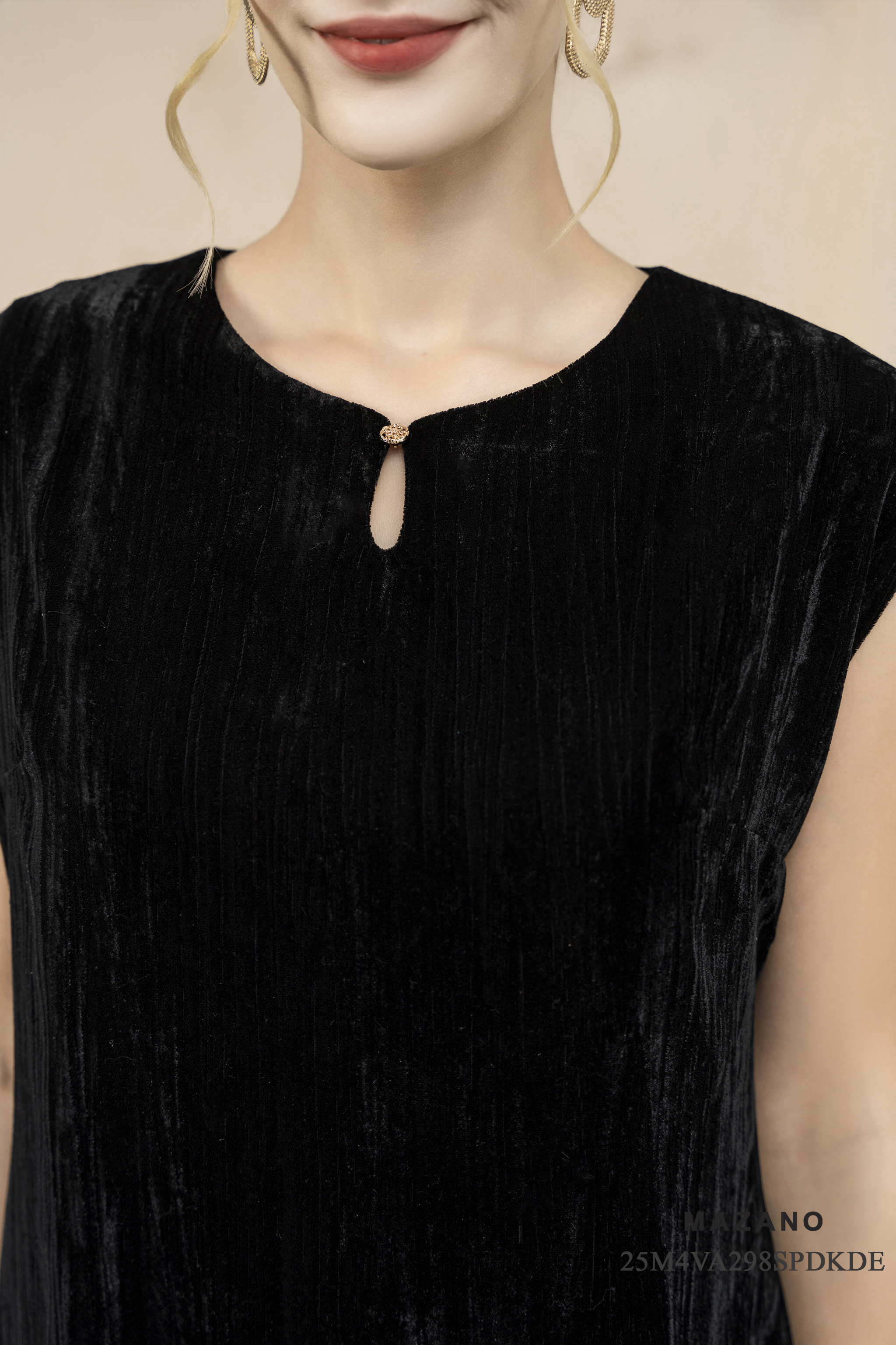 Váy Đầm Suông Vải nhung Cổ tròn trang trí xẻ Tay chờm Dài qua bắp chân_thumbnail_4