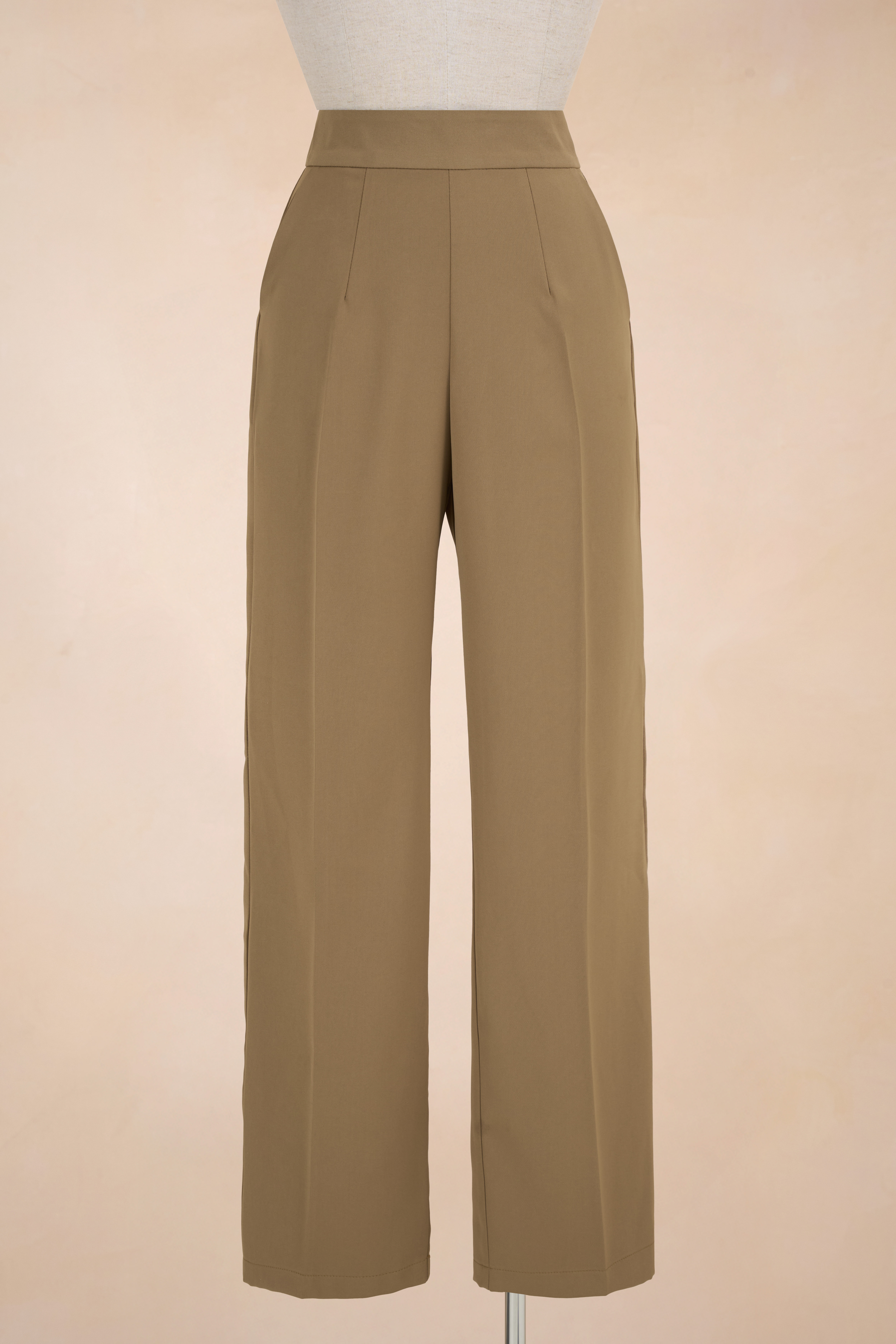 Quần Ống Đứng New