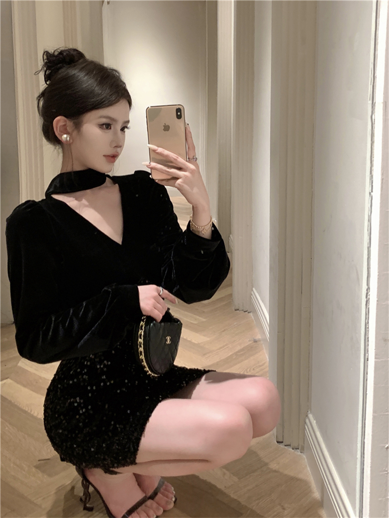 Đầm Sequin Đen Velvet Charm – Sang Trọng & Quyến Rũ_thumbnail_5