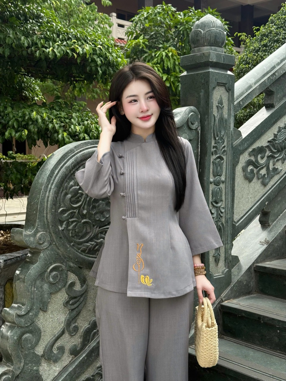 PP344 TINH NHI đồ lam thêu chữ Ngộ_thumbnail_9