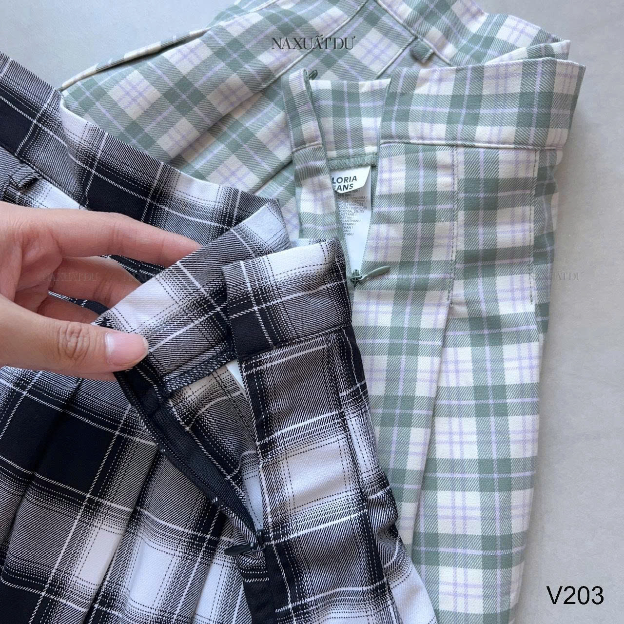 Set 2 chân váy xếp ly 