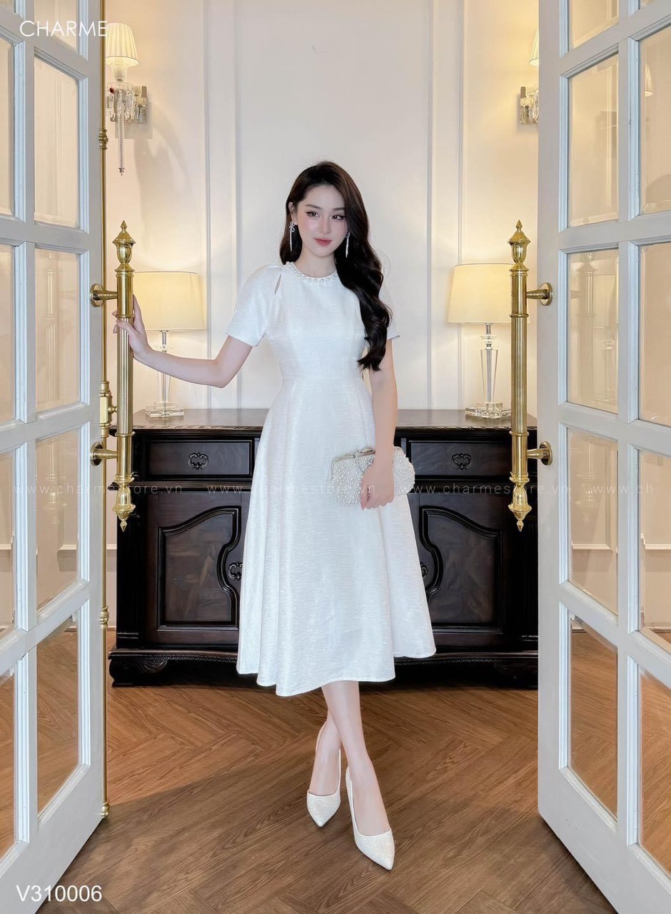 Váy cổ tròn xẻ vai_thumbnail_1