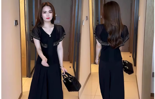 17528-Áo đen kiểu tay tiên ép hạt ( thun ladong)