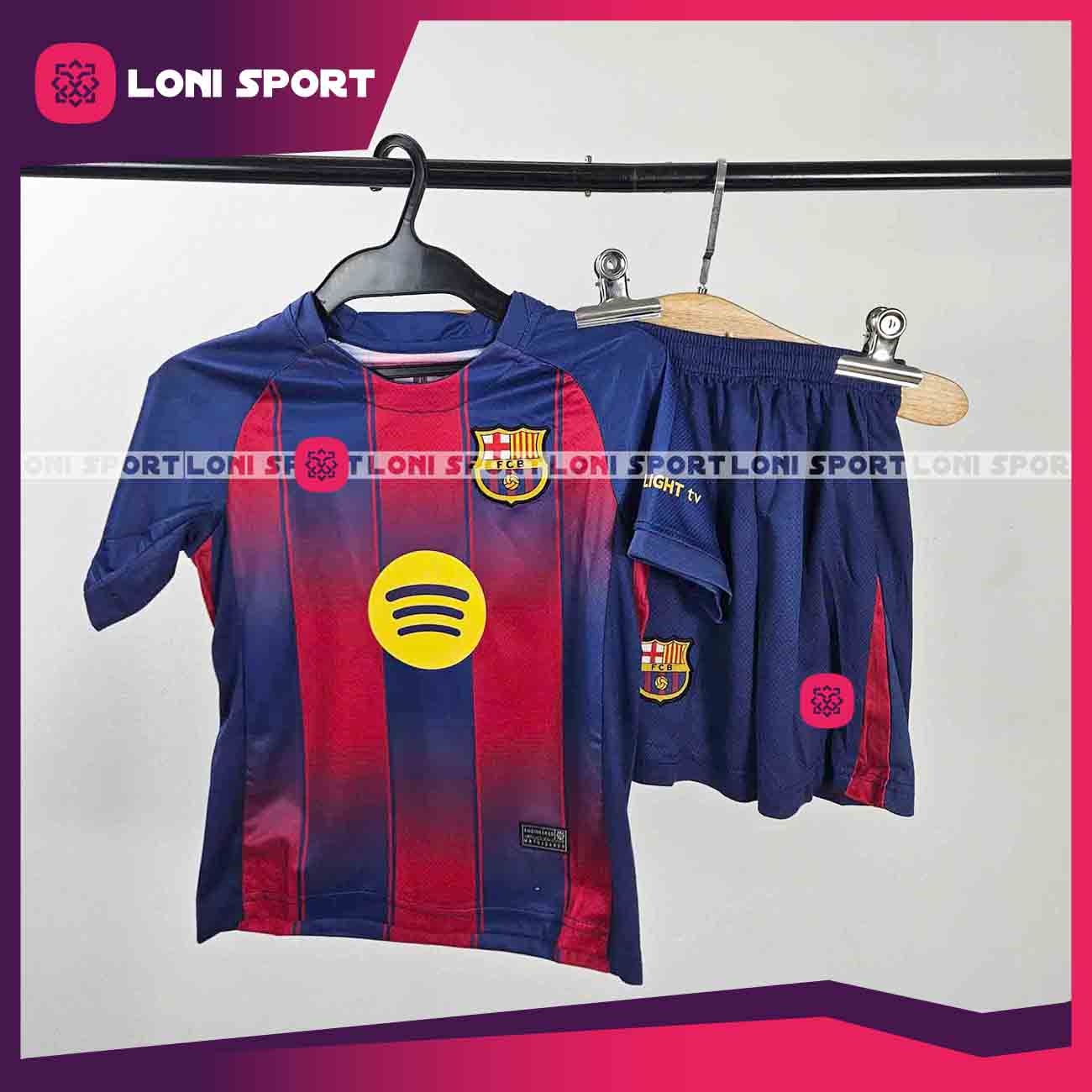 Bộ Kid BARCA sân nhà đỏ xanh 25/26