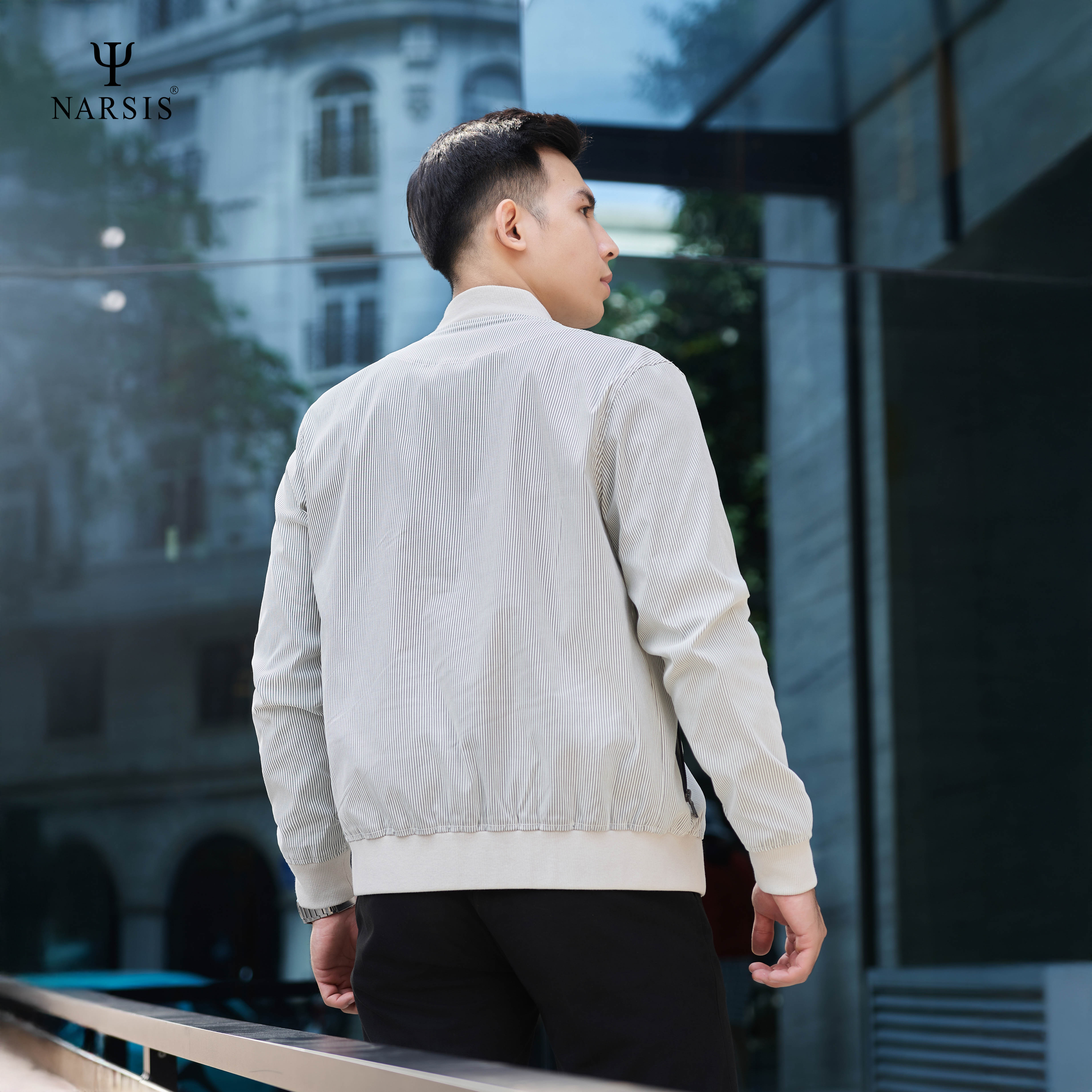 Áo khoác bomber Narsis D24034 phong cách thời trang hiện đại, phù hợp mọi dịp._thumbnail_3