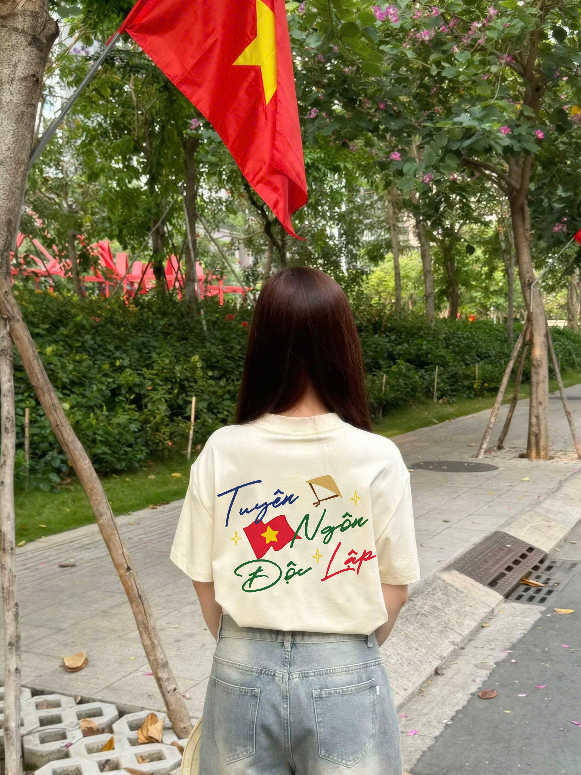 Áo thun Việt Nam form oversize ATD2445 Miucho vải cotton mềm mại thoáng mát cổ tròn in mix_thumbnail_6