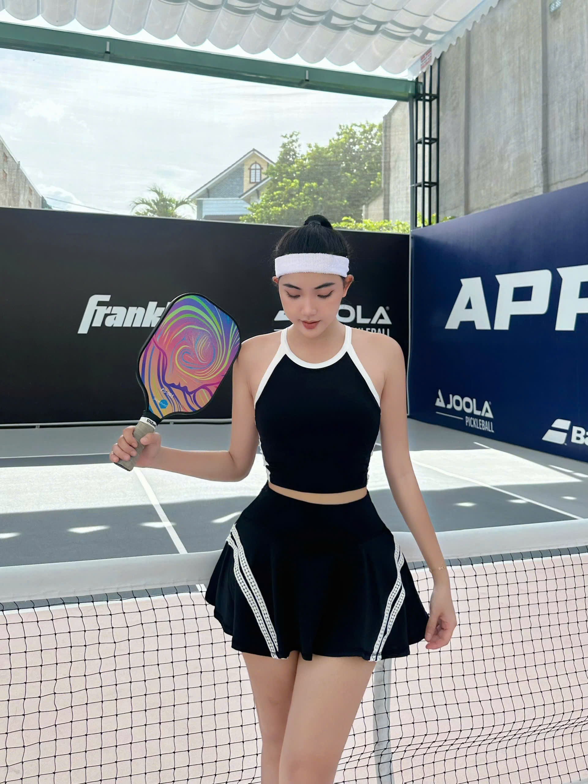 Váy Ngắn Thể Thao Dáng Tennis Phối Viền