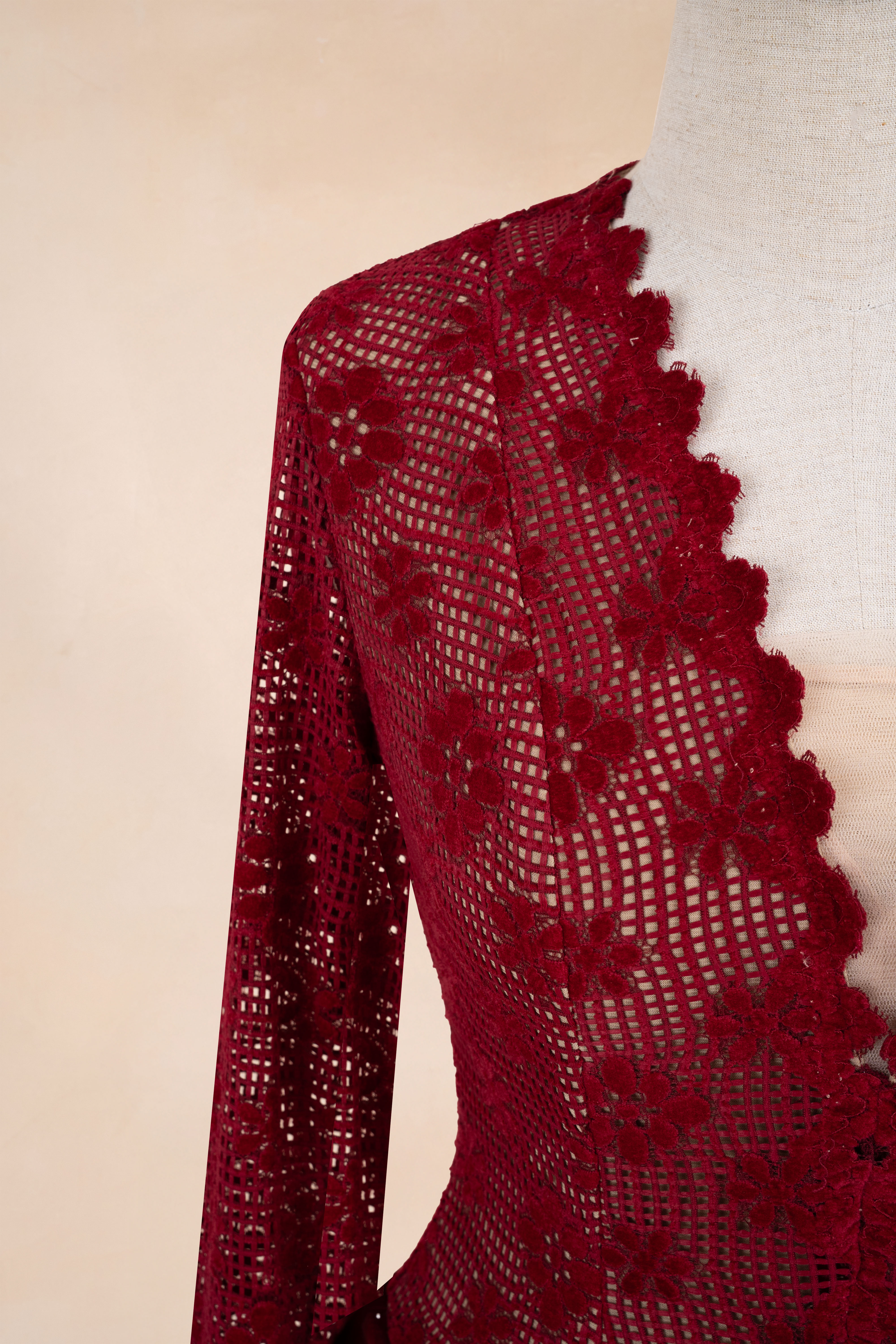 Đầm Xòe Cổ V Ép Nhiệt Đá Dáng Ngắn_thumbnail_3