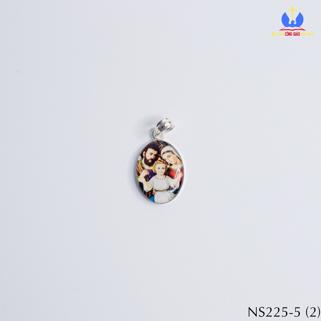 Mẫu ảnh bạc Gia Đình Thánh Gia - Mặt dây chuyền NS225-5 In hình theo yêu cầu - Quà tặng Công Giáo_thumbnail_1