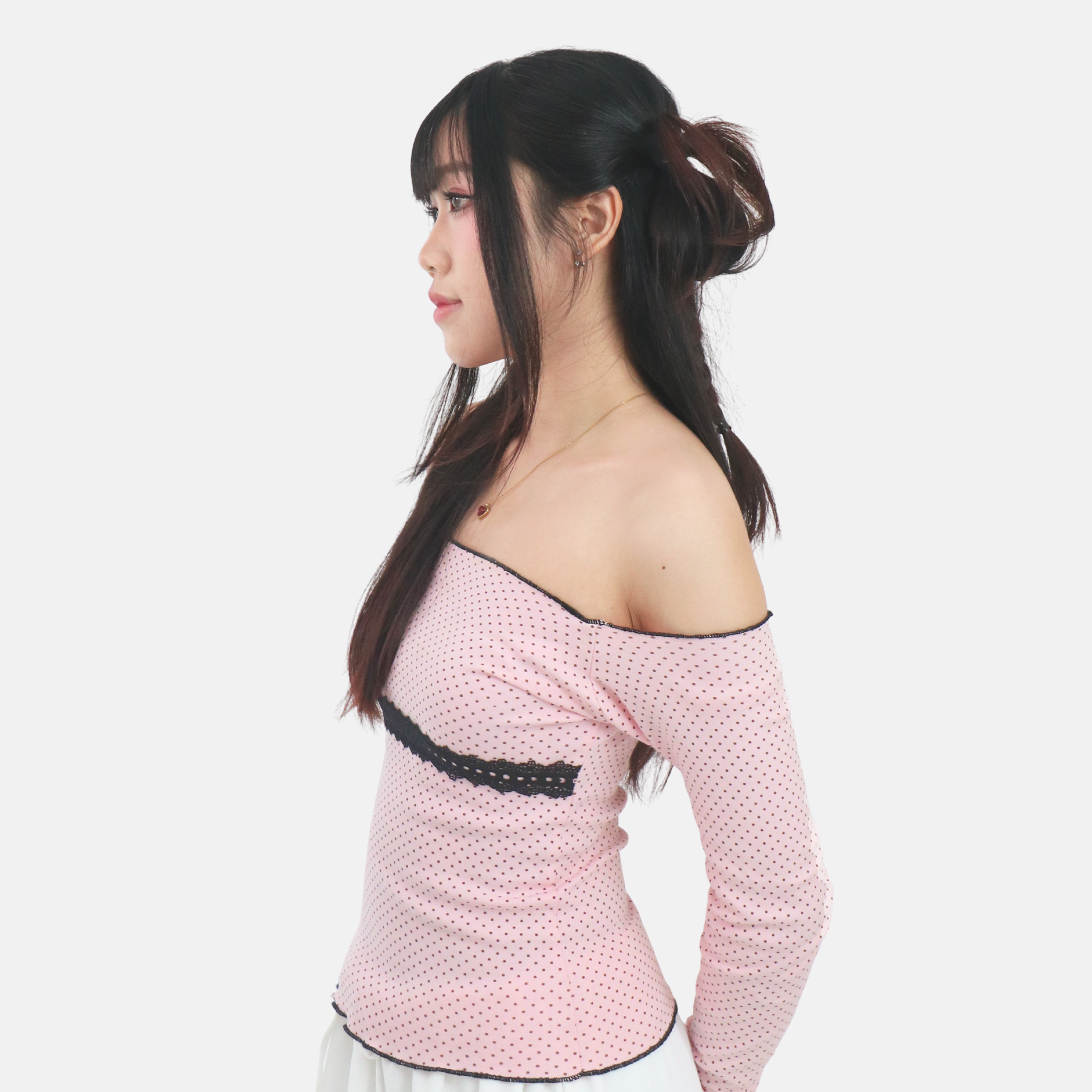 NATSUMI OFF-SHOULDER TOP