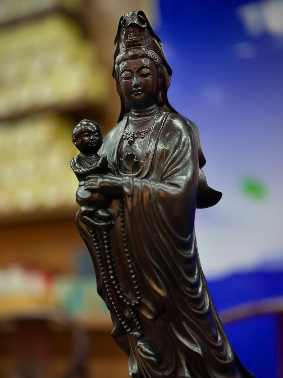 TƯỢNG MẸ QUAN ÂM TỐNG TỬ GỖ TRẮC ĐEN_thumbnail_1