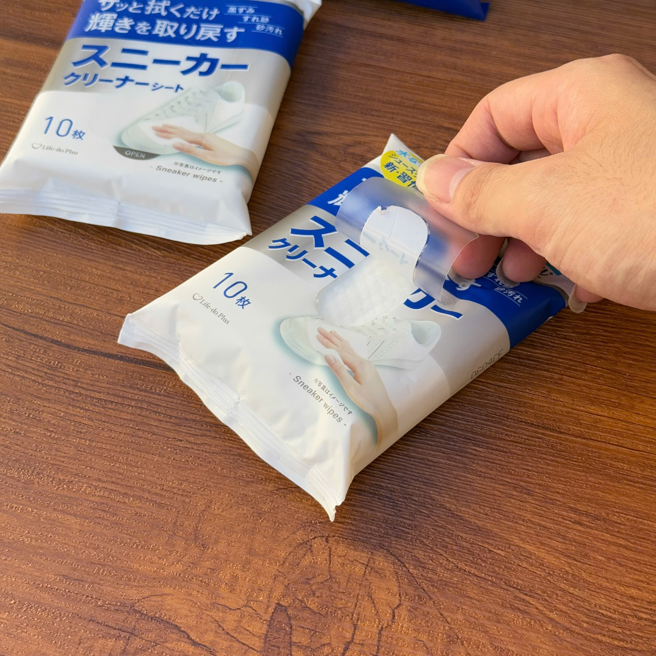 Gói 20 tờ Giấy Uớt Làm Sạch Giày Da - Sneaker Life-do_thumbnail_3