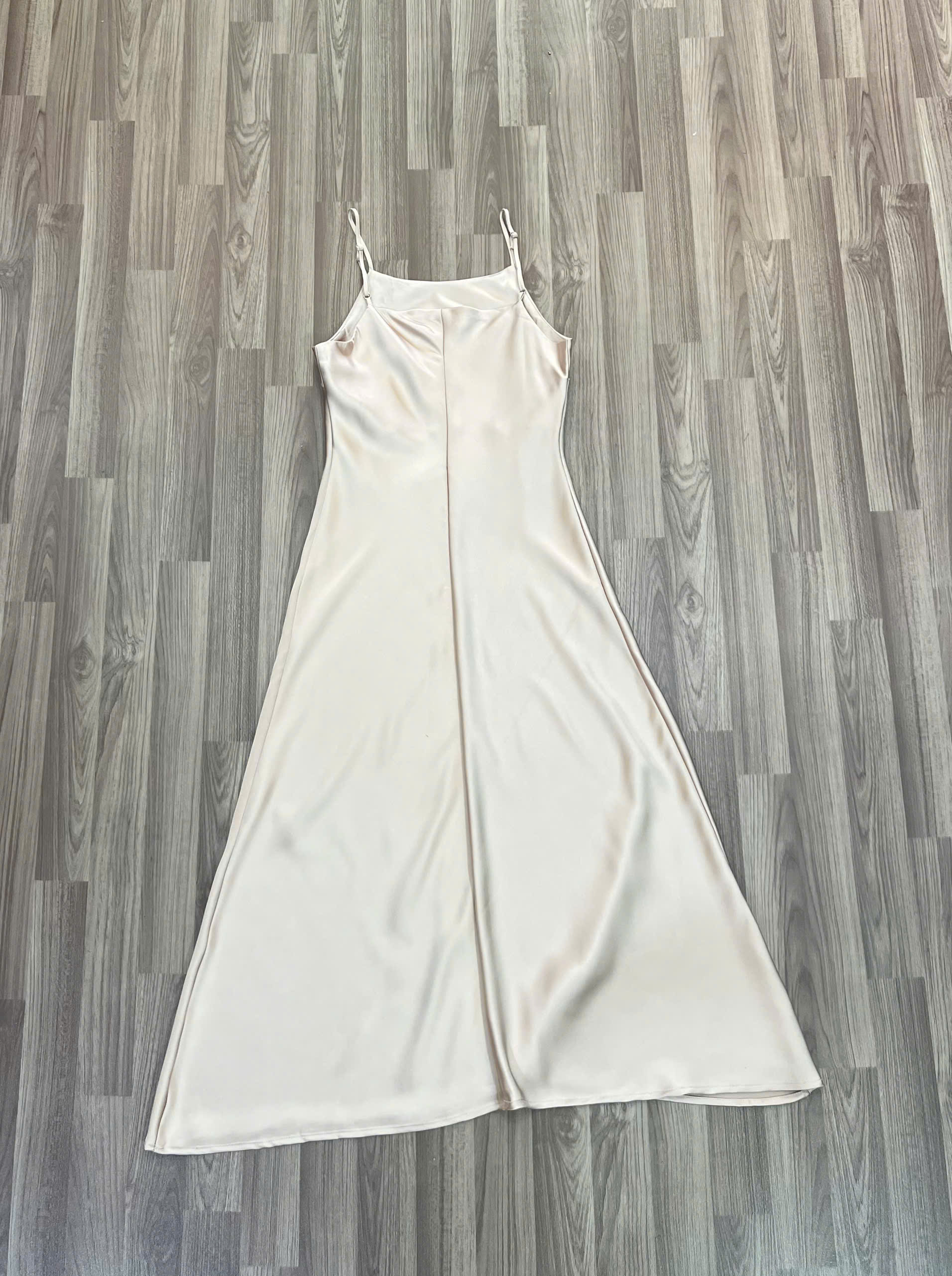 D176- Đầm 2 dây lụa_thumbnail_3