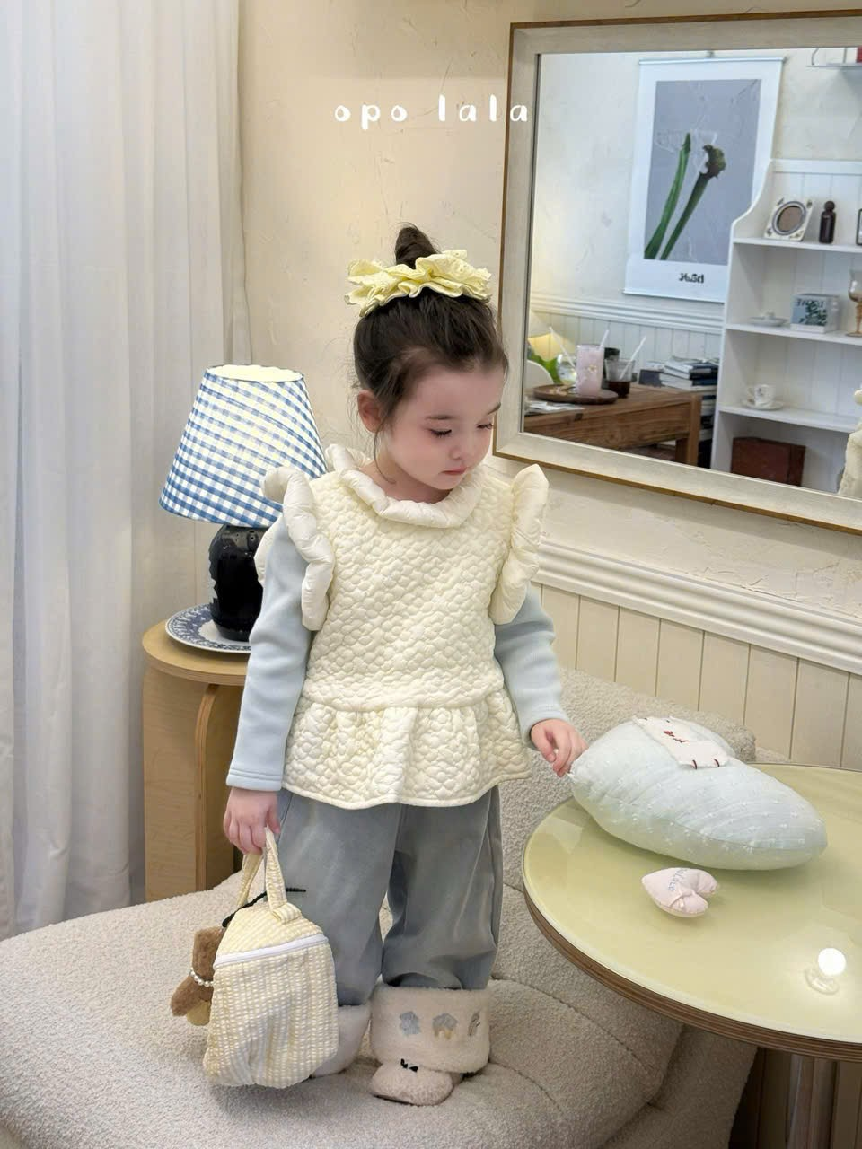 (G197) Áo gile kem xốp Opolala_thumbnail_0