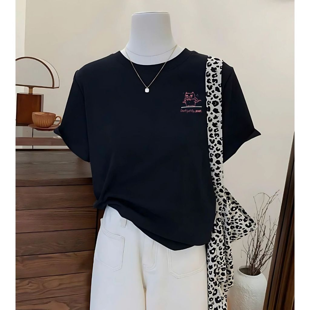 [Form Rộng] Áo phông nữ 𝐋𝐎𝐙𝐀 màu đen in hình chất liệu cotton co giãn 4 chiều - Mã G0271_thumbnail_8