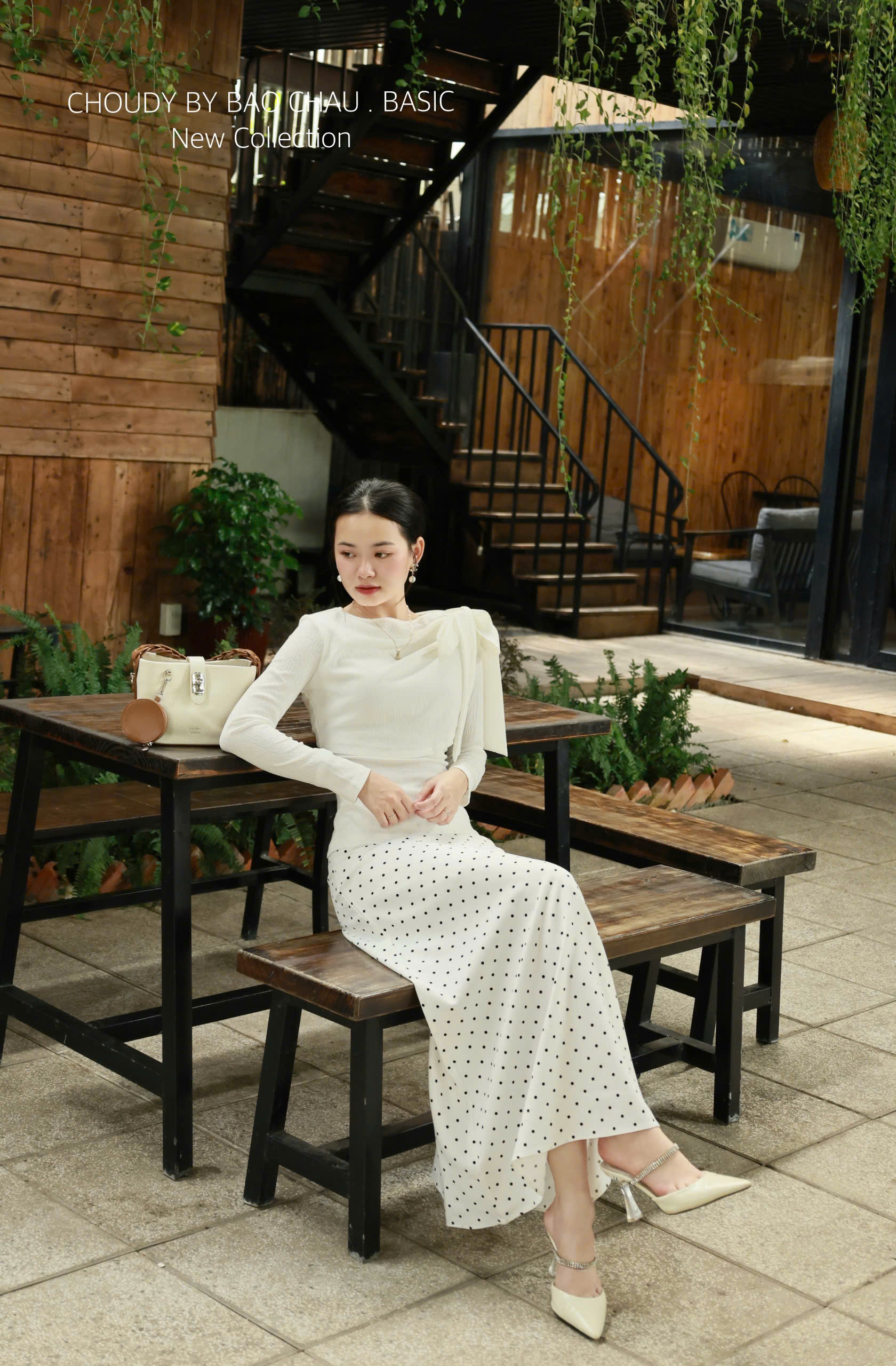 U662 ÁO KIỂU 2 MÀU_thumbnail_10