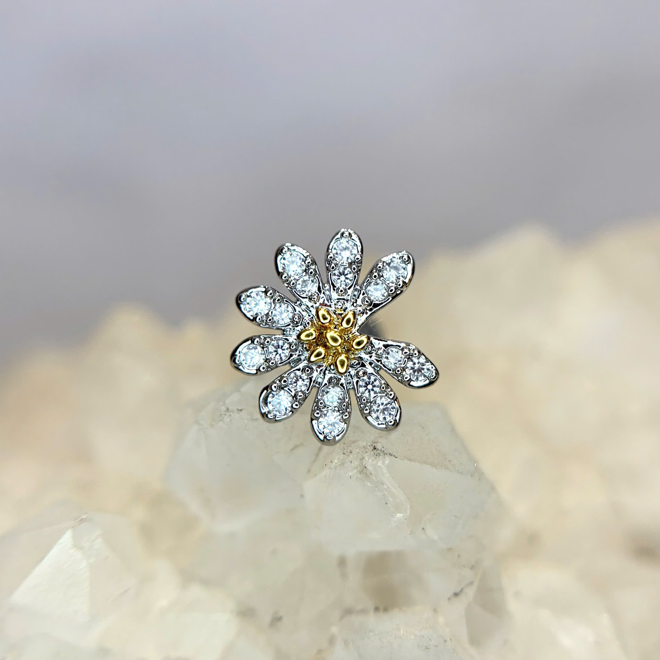 Khuyên kiểu hoa cúc 9 lá bi_thumbnail_3