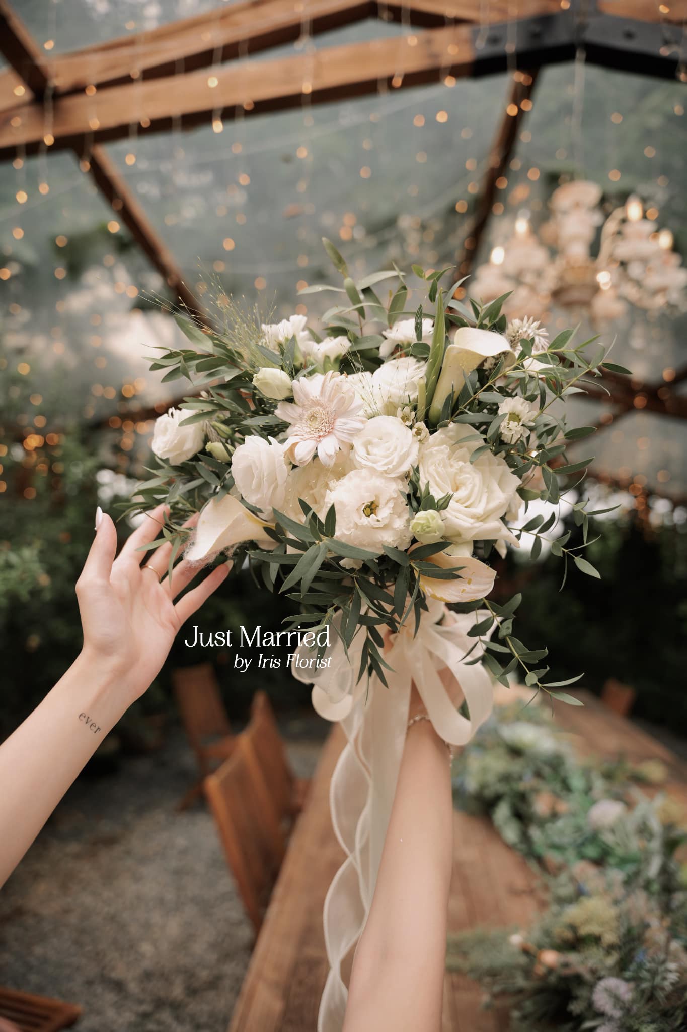 Bó hoa cưới - Tone trắng Style Garden_thumbnail_0