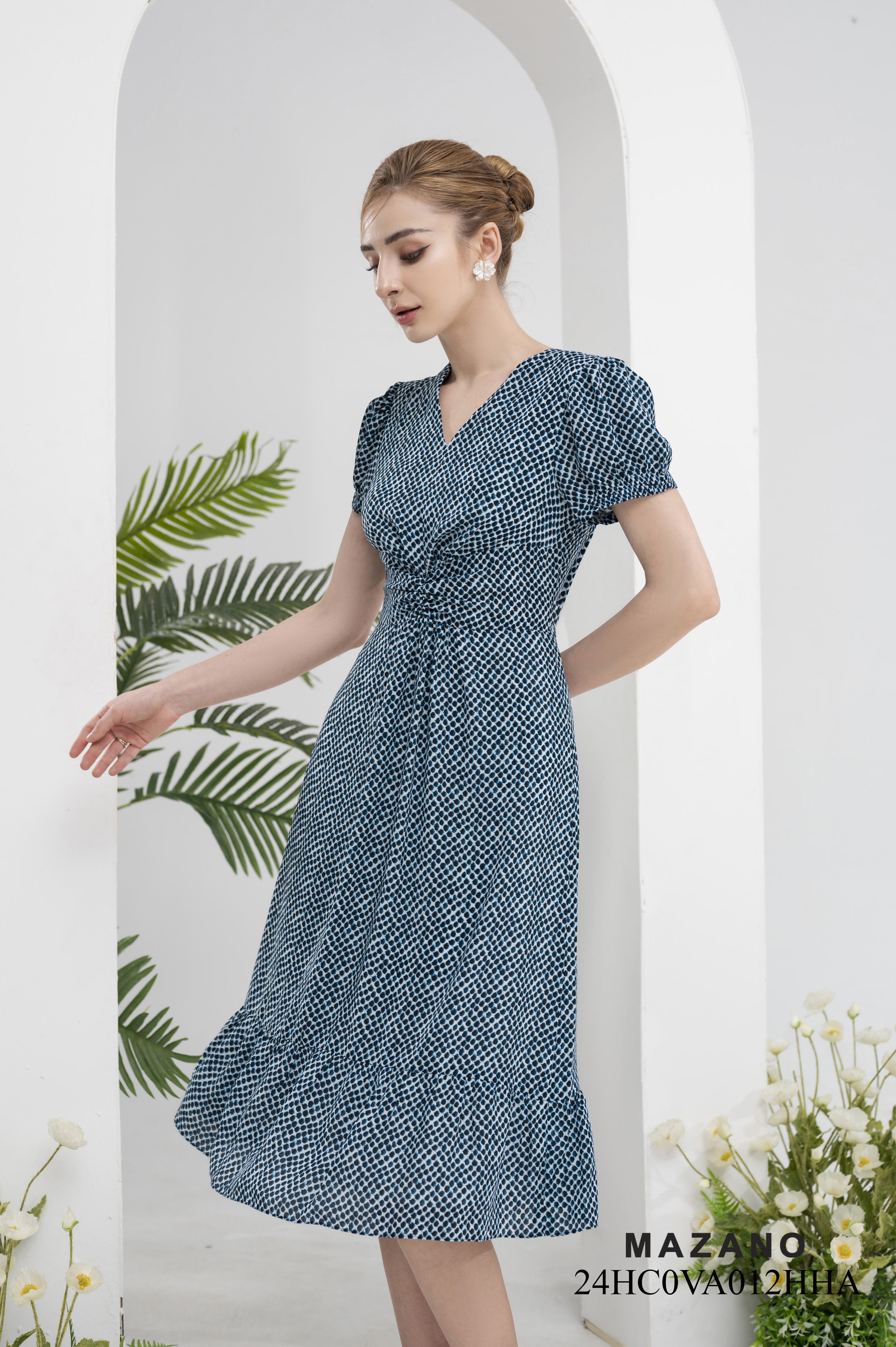 Đầm dạo phố nhún eo chân bèo rủ_thumbnail_2