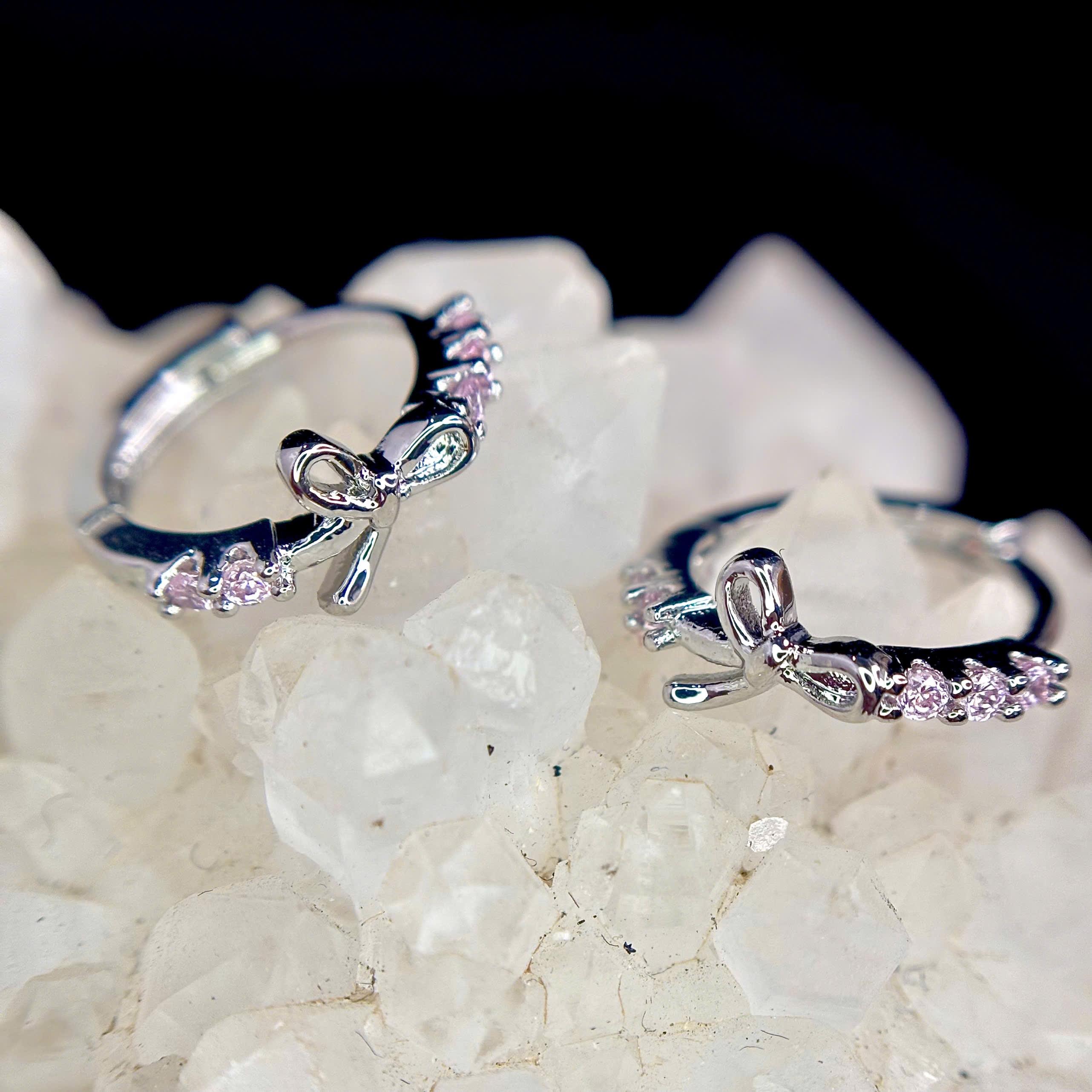 Khuyên vòng hợp kim mạ bạc nơ hồng size 8_thumbnail_3